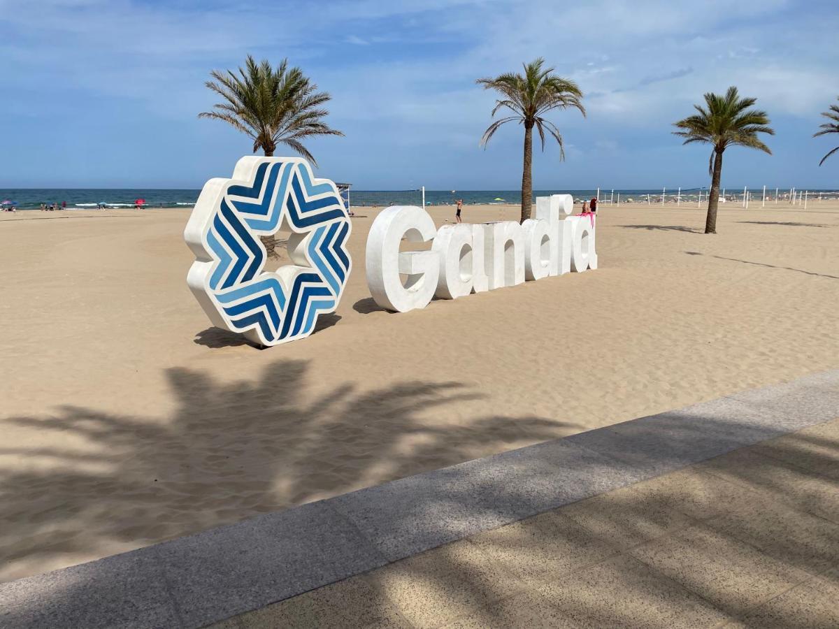En Segunda Linea En * Playa de Gandia